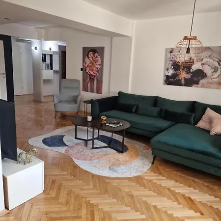 Comfy Center * Szkopje