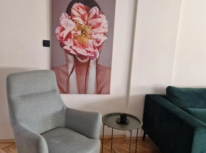 Apartment Comfy Center *